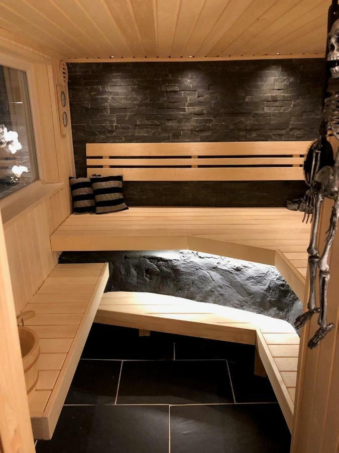Lovely studio apartment seaview&private sauna Lerum Exterior foto